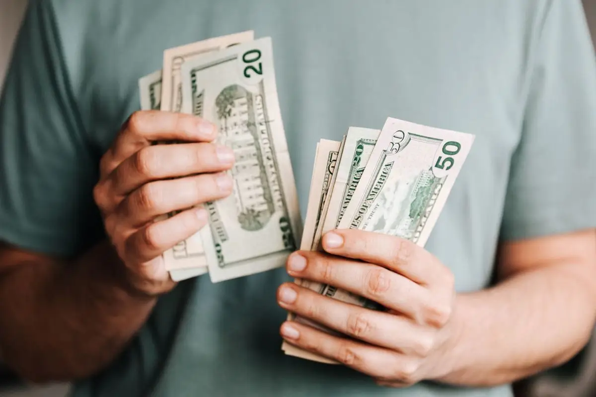 Federal Reserve policy impact on US Dollar Index
